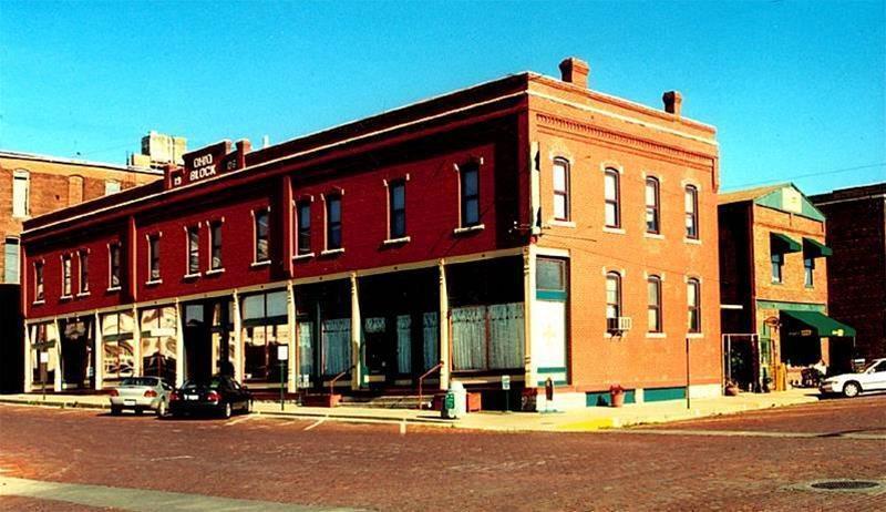 The Courtland Hotel & Spa Fort Scott Exterior foto